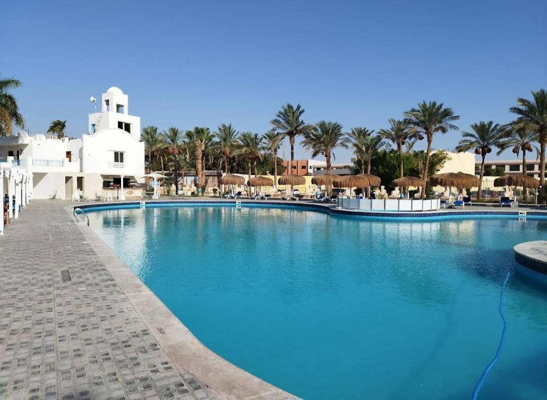Lilyland & Waterpark 4*