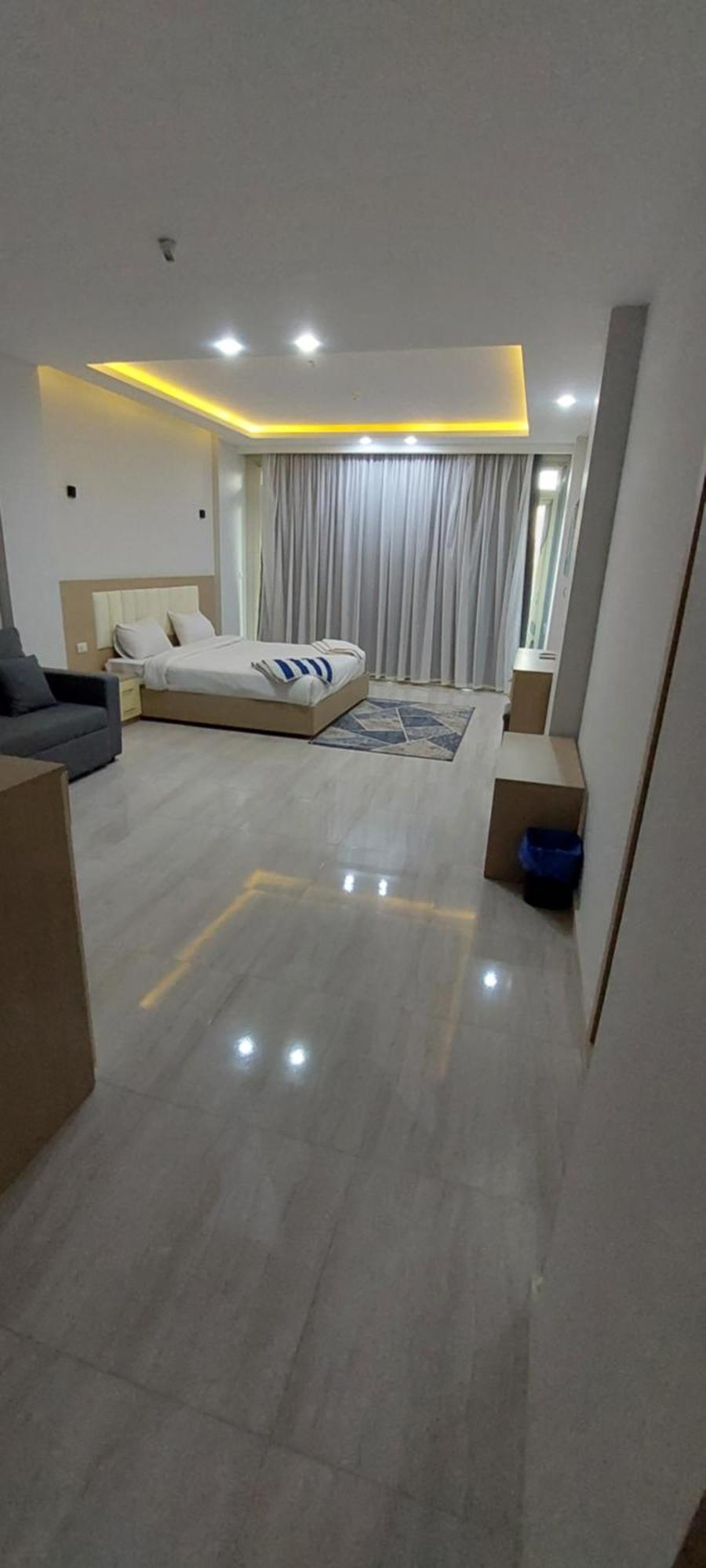 Aparthotel Lilyland & Waterpark 4*