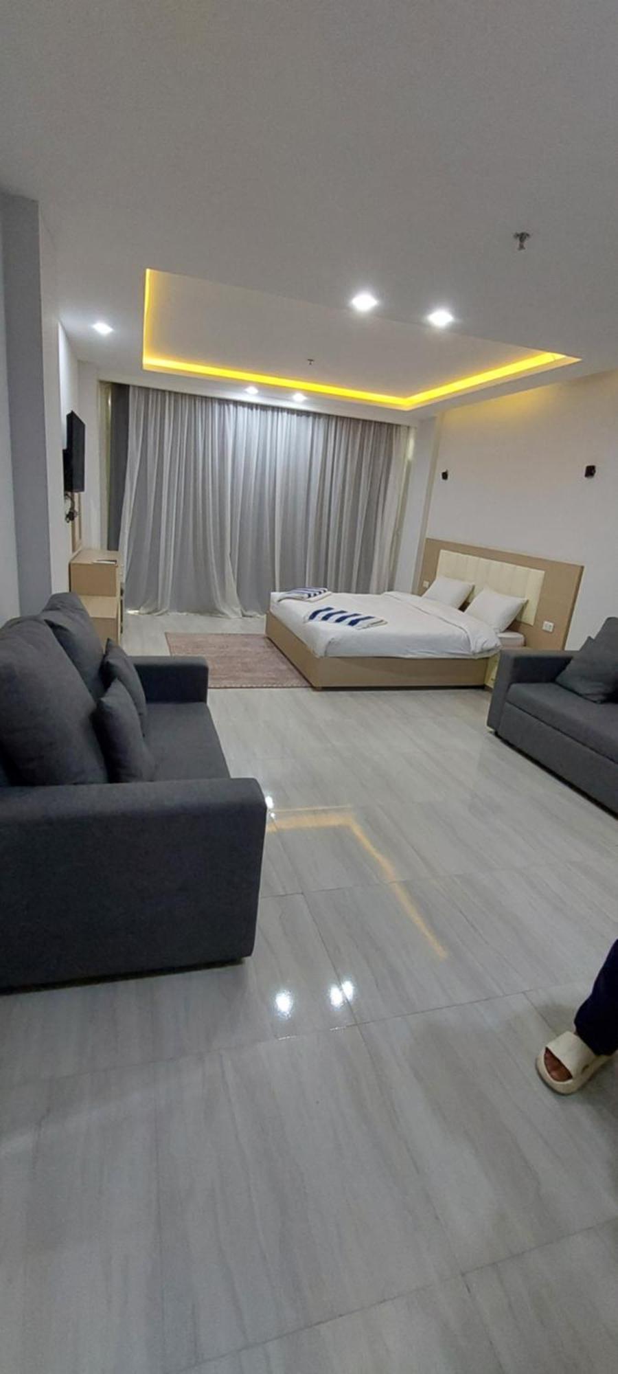Lilyland & Waterpark Aparthotel 4*