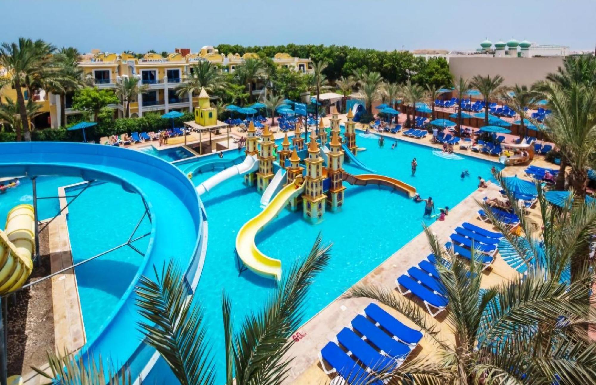 Lilyland & Waterpark 4*